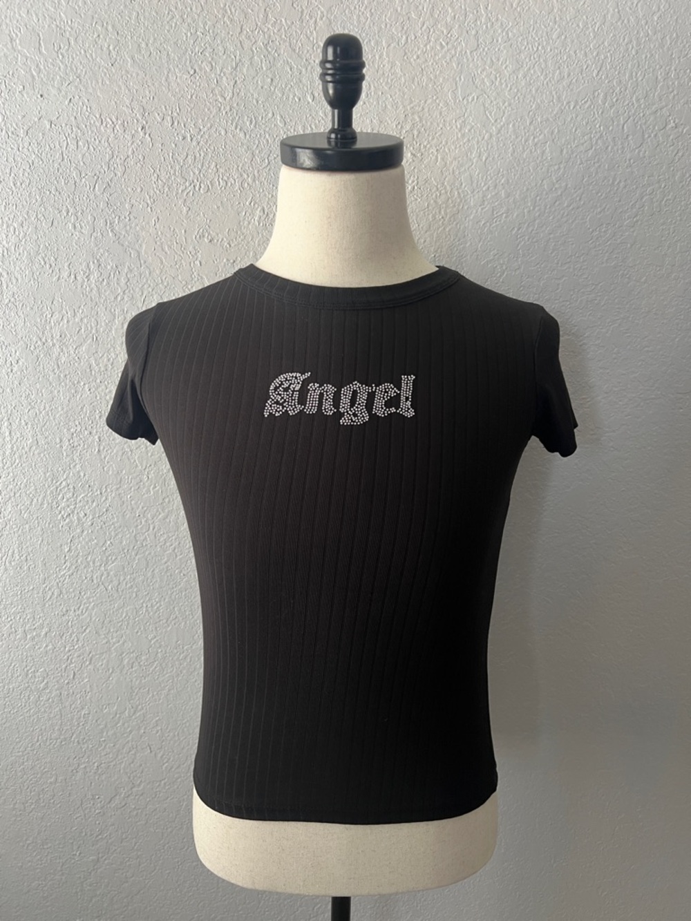 Rue21 Black Ribbed 'Angel' Short Sleeve Crop Top